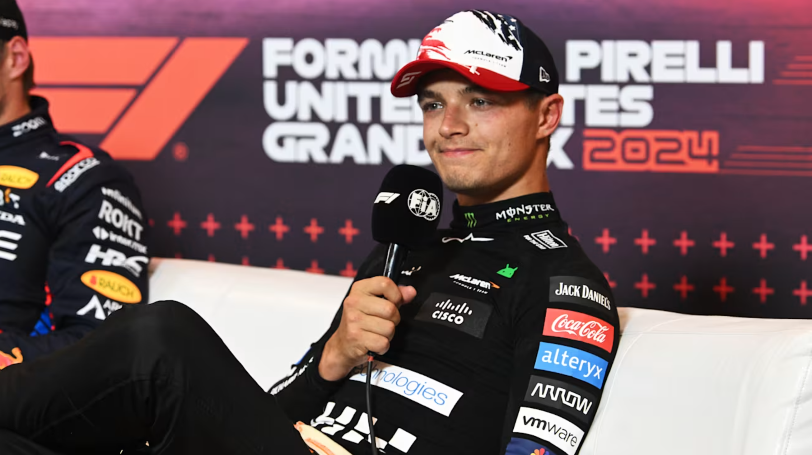 Red Bull  може підписати Оскара Піастрі